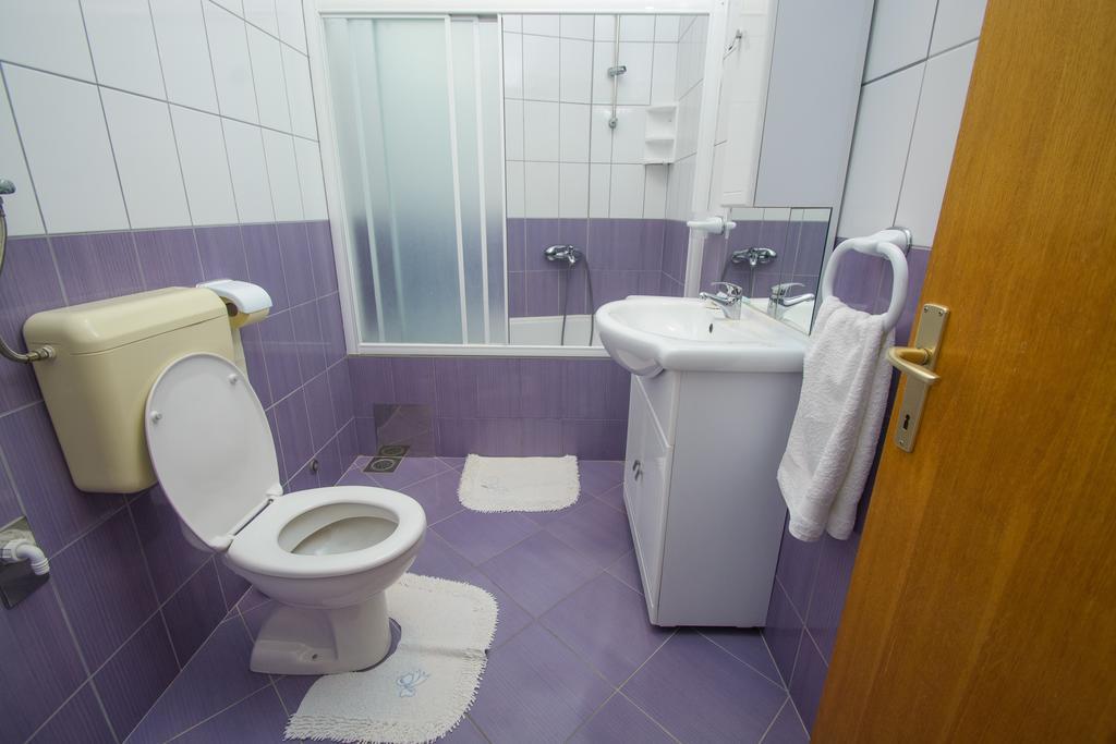 Apartments Jerkunica Rogoznica  Room photo