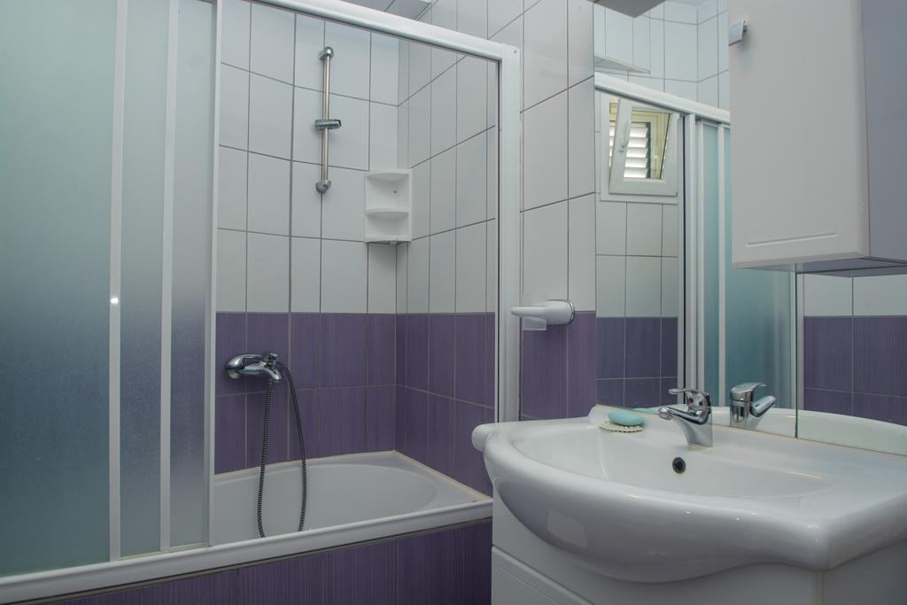 Apartments Jerkunica Rogoznica  Room photo